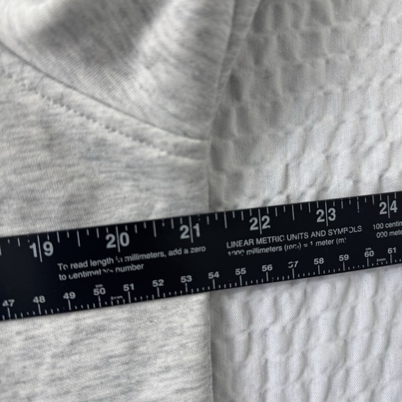 L.L. Bean Quilted Full Zip Sweatshirt Women Sz L Jacket Long Sleeve Gray 508104 - Picture 8 of 16